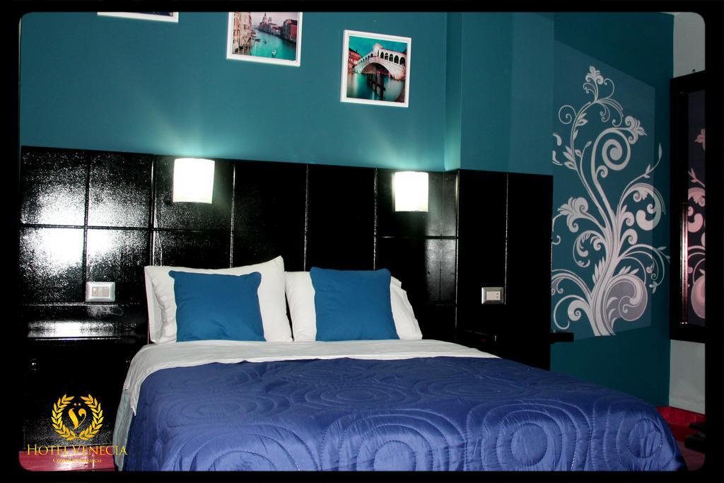 Hotel Venecia อัวนูโก ห้อง รูปภาพ