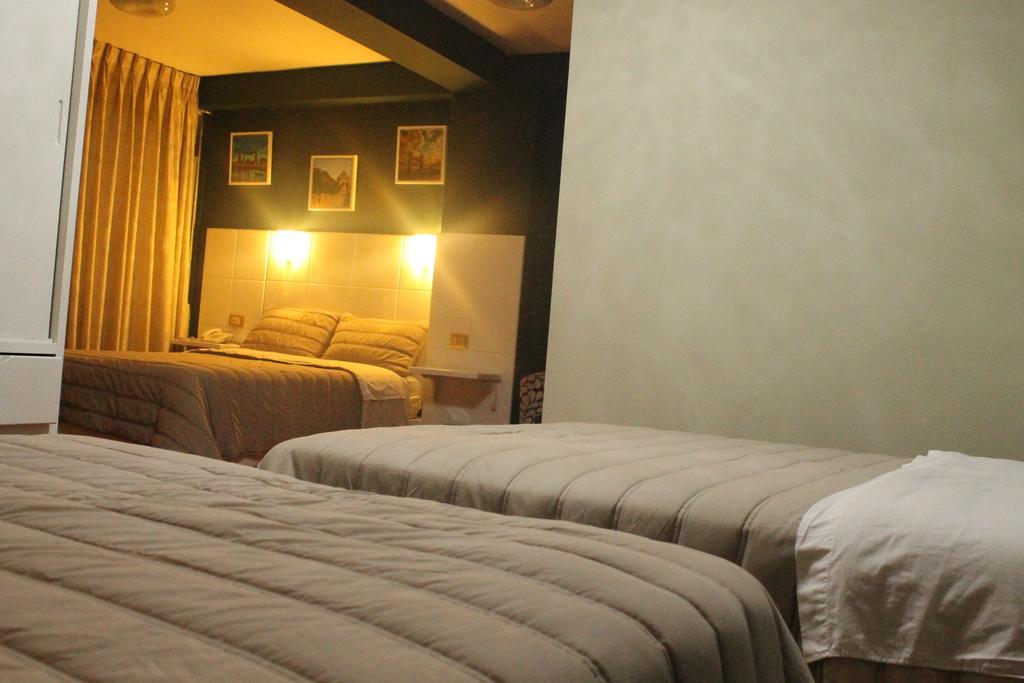 Hotel Venecia อัวนูโก ภายนอก รูปภาพ